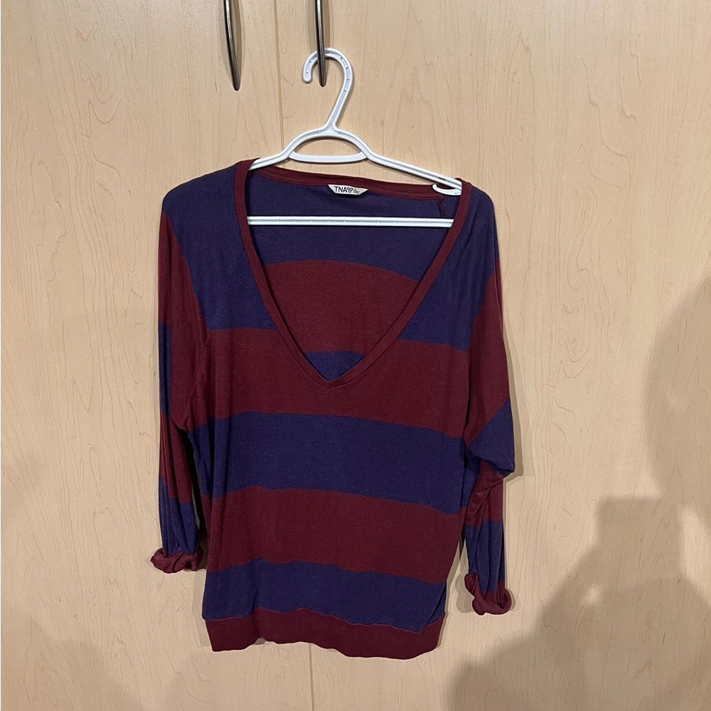TNA Striped V-Neck Light Sweater